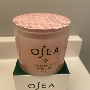 Osea Salt of the earth body scrub